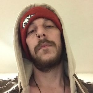 Meet your Posher, Denny